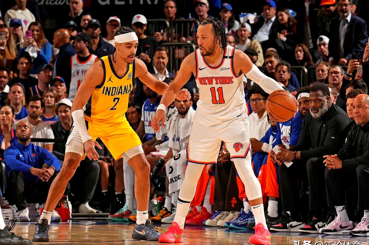 纽约尼克斯发布备战花絮，集结日单刀错失，NBA常规赛任务艰巨，高层口径保持一致(篮网vs尼克斯全场回放)-开云电竞