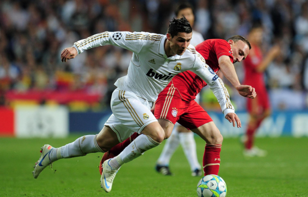 尼斯训练开放日;集结日单刀错失引欢呼;欧冠在即;年轻球员得到机会(日本作为二战战败国的惩罚)-开云入口